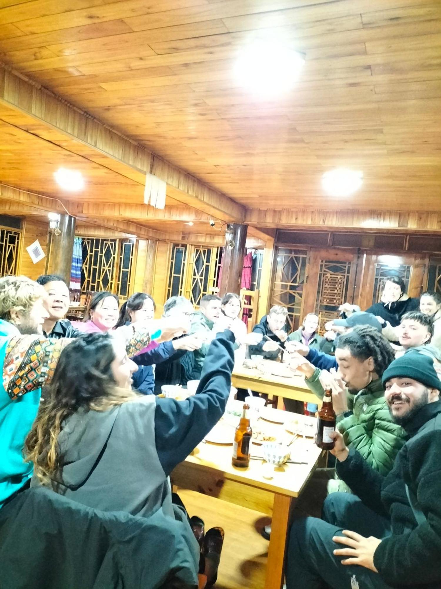 Muong Hoa Hmong Homestay Sa Pa Ngoại thất bức ảnh