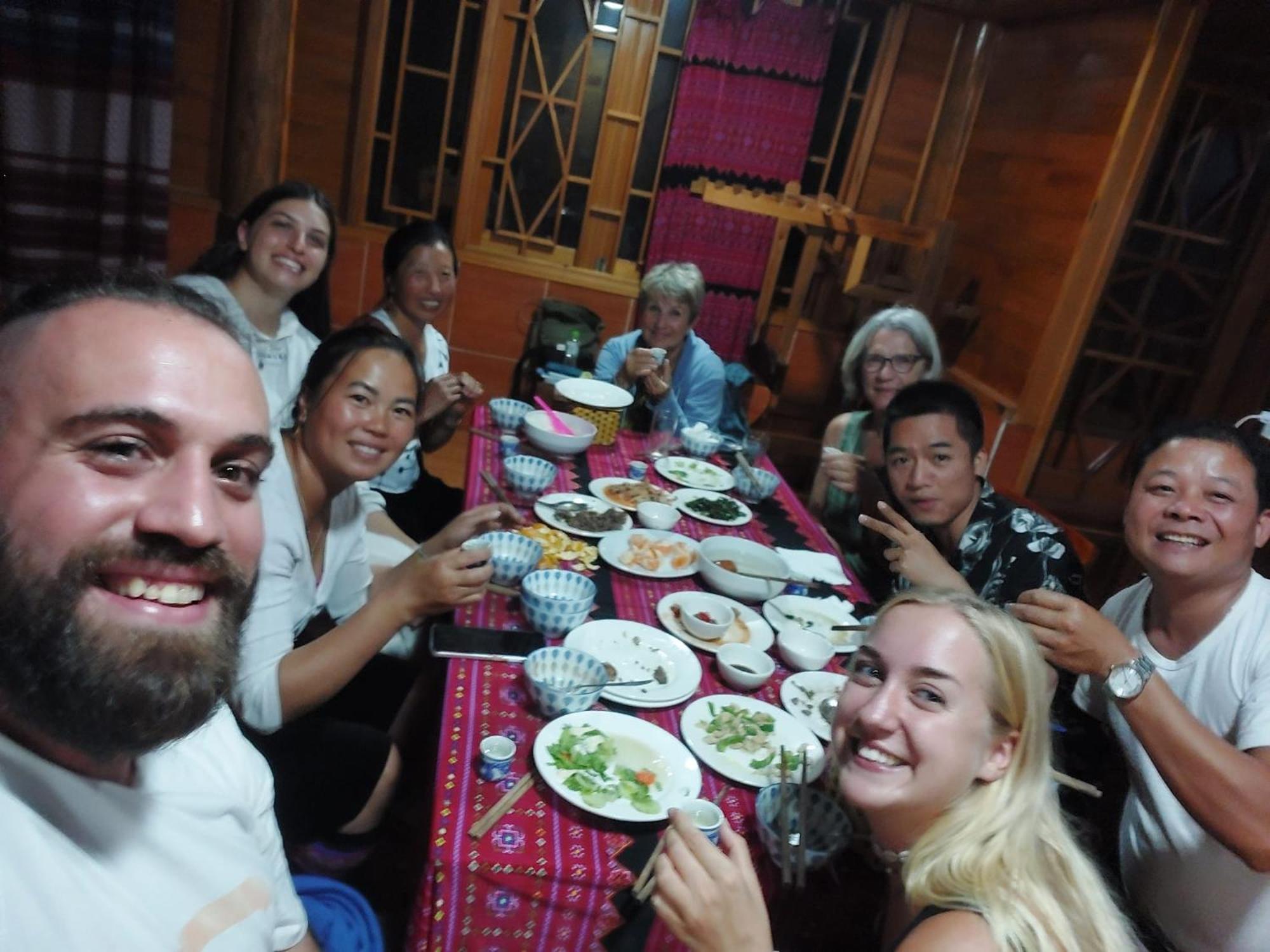 Muong Hoa Hmong Homestay Sa Pa Ngoại thất bức ảnh