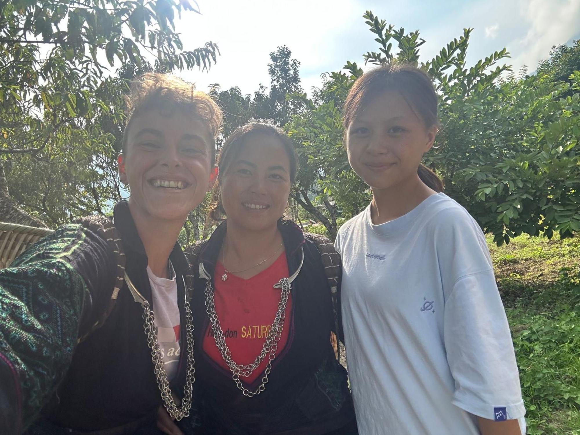 Muong Hoa Hmong Homestay Sa Pa Ngoại thất bức ảnh