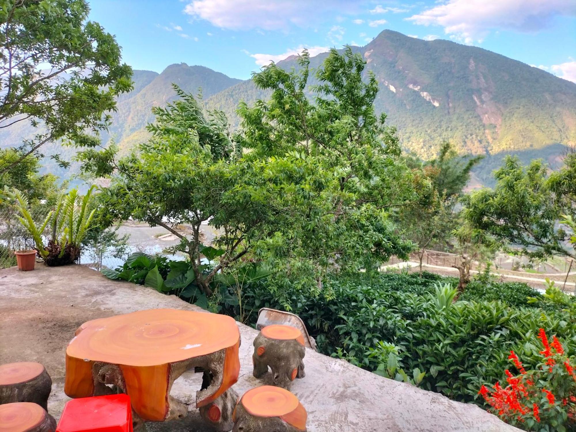 Muong Hoa Hmong Homestay Sa Pa Phòng bức ảnh