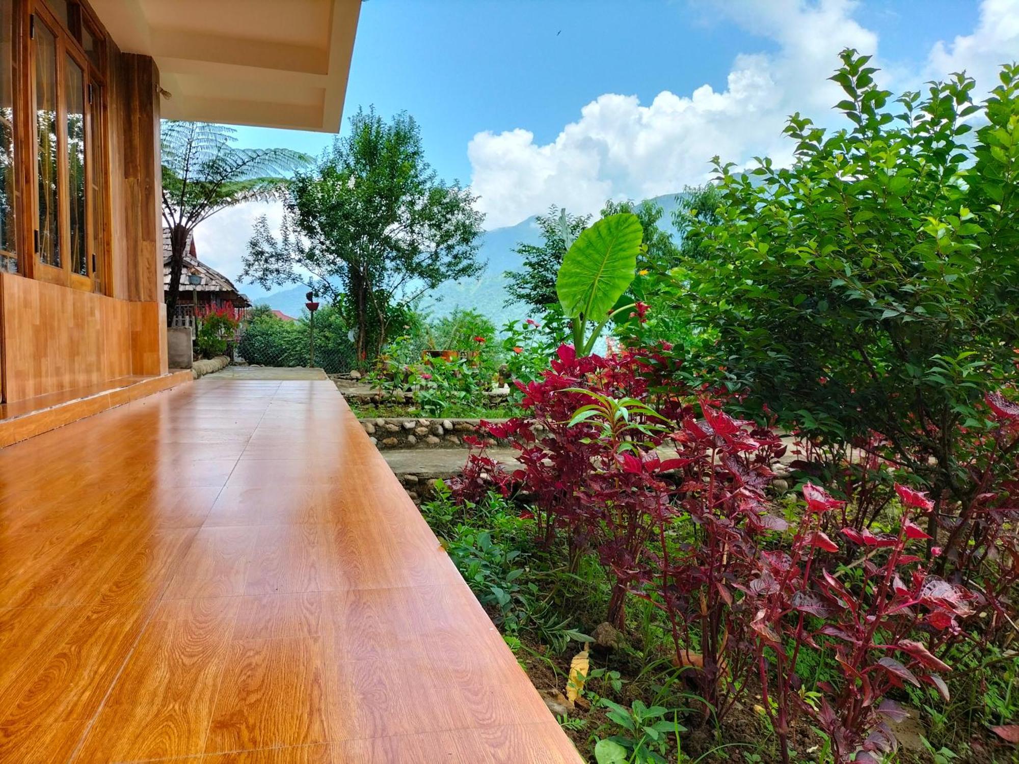 Muong Hoa Hmong Homestay Sa Pa Phòng bức ảnh